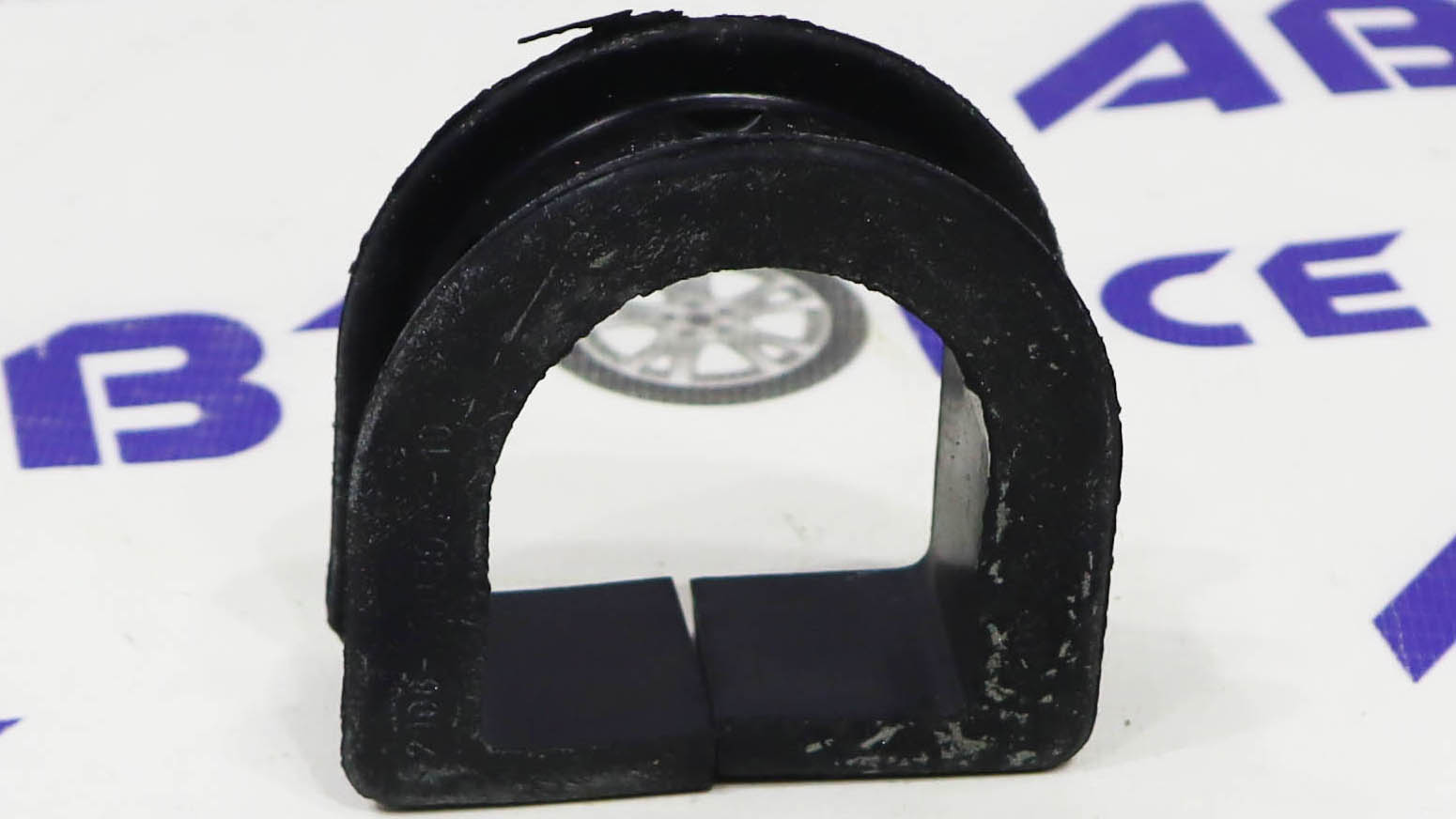 Резинка крепления рейки левая (подкова) ВАЗ-2108-099-14-15 UAD